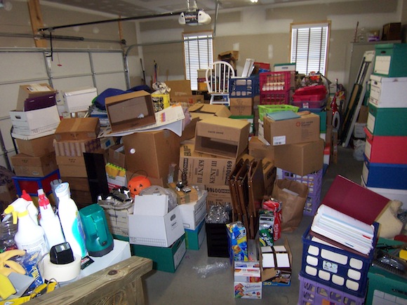 cluttered-garage